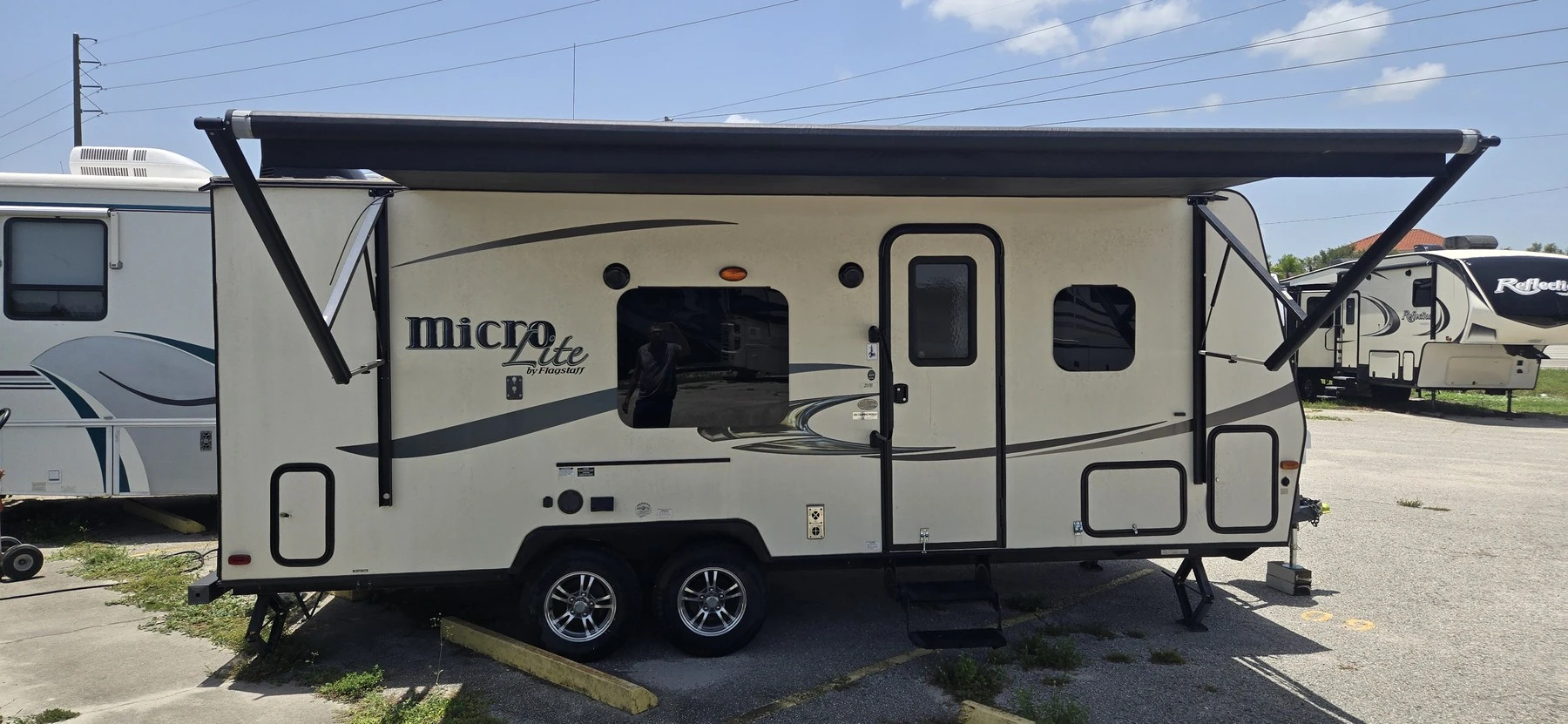 2015 Flagstaff MICRO LITE 23FB
