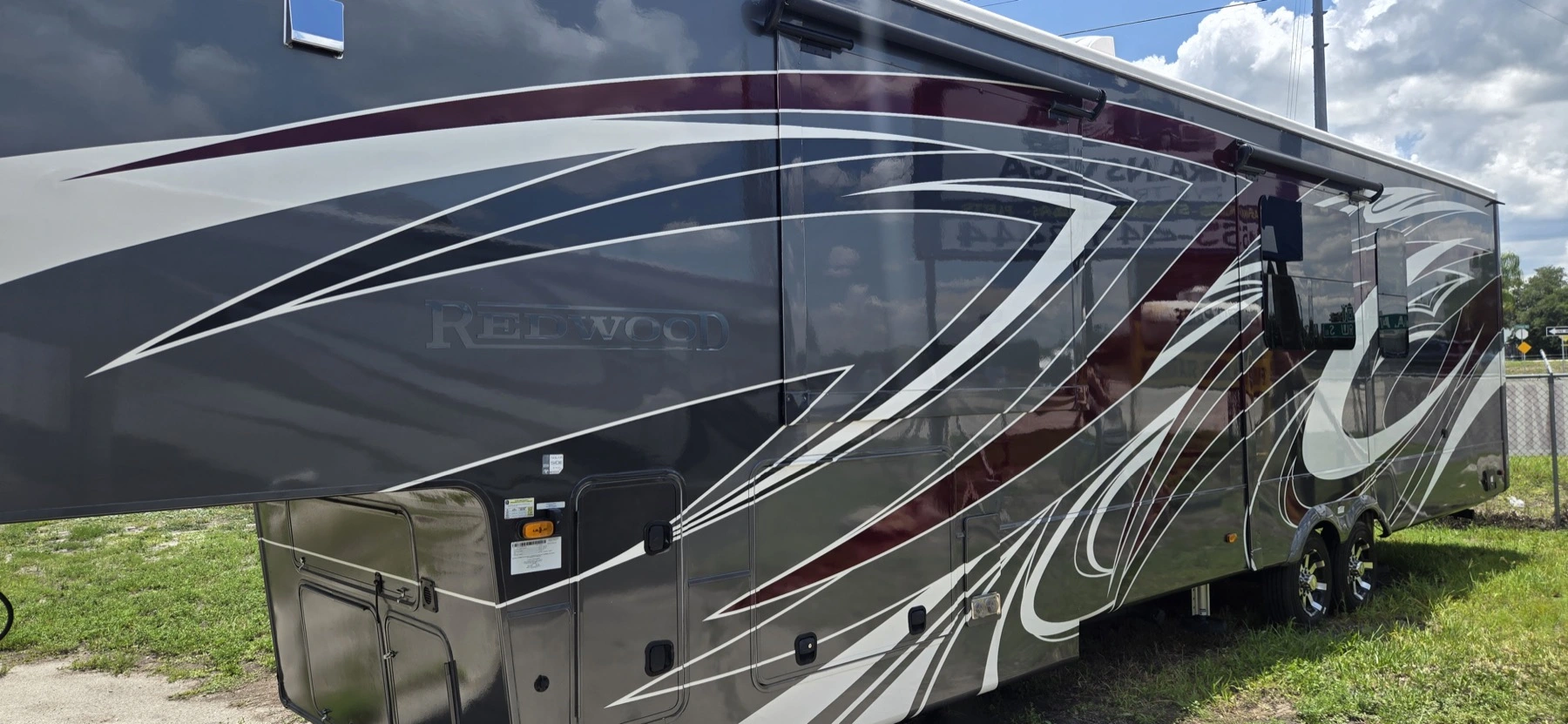 2023 Redwood REDWOOD 4001LK